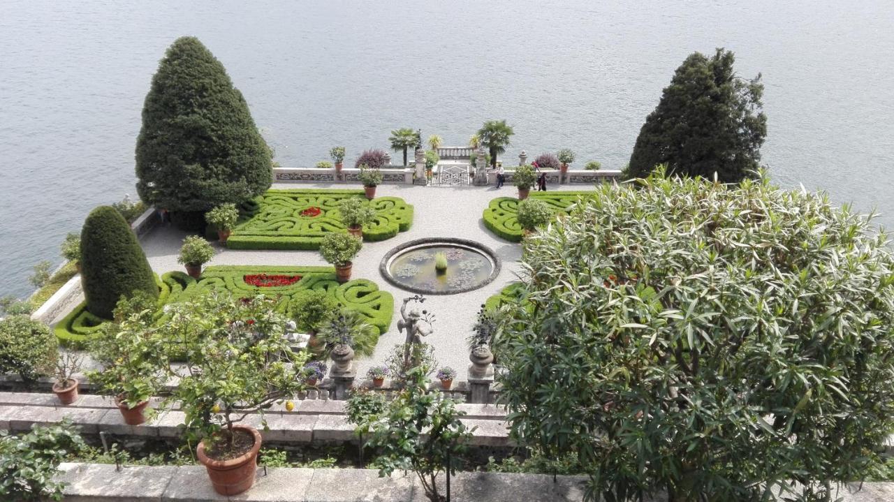 Giardino Διαμέρισμα Porto Valtravaglia Εξωτερικό φωτογραφία